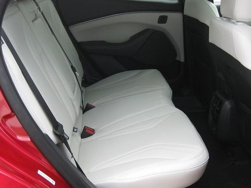 Used 2023 Ford Mustang Mach-E Premium image 17