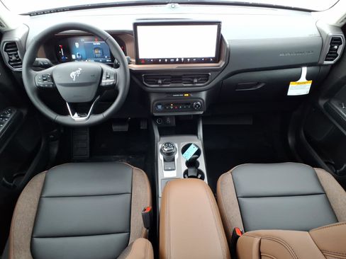 New 2026 Ford Bronco Sport Outer Banks w/ Outer Banks Tech Package+ AWD/4WD image 11
