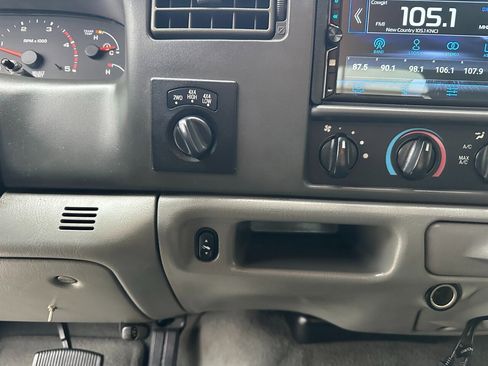 Used 2002 Ford F250 4x4 Crew Cab Super Duty image 21