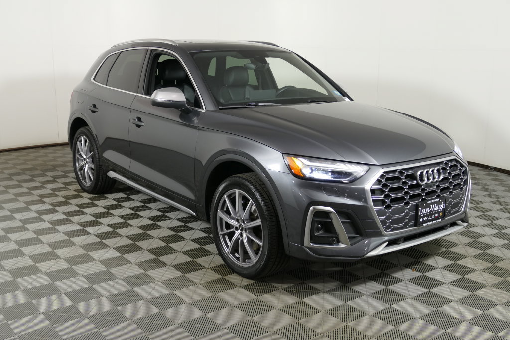 Used 2023 Audi SQ5 Prestige AWD/4WD image 1
