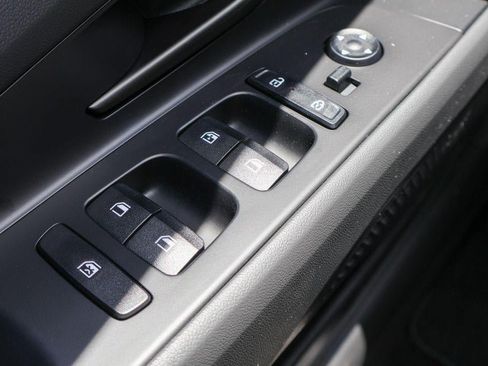 New 2026 Hyundai Elantra Sport FWD image 18