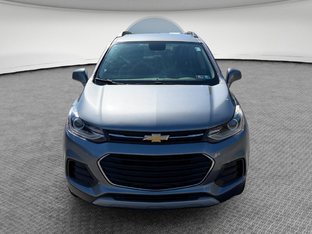 Used 2020 Chevrolet Trax LT w/ LT Convenience Package AWD/4WD image 9