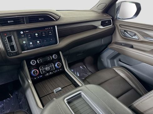 Used 2022 GMC Yukon Denali image 23