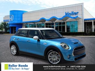 Used 2019 MINI Cooper S w/ Signature Upholstery Package image 1