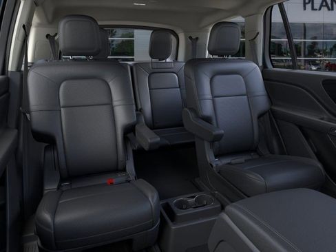 New 2026 Lincoln Aviator 2WD image 11