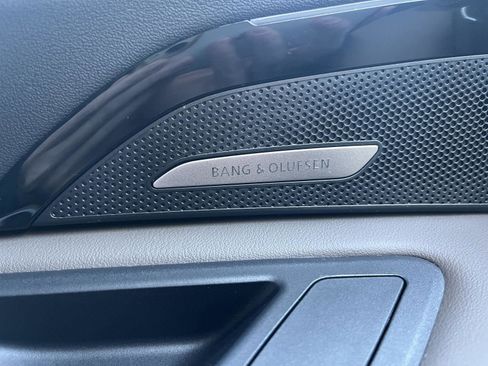 Used 2025 Audi Q5 Premium Plus w/ Premium Plus image 16