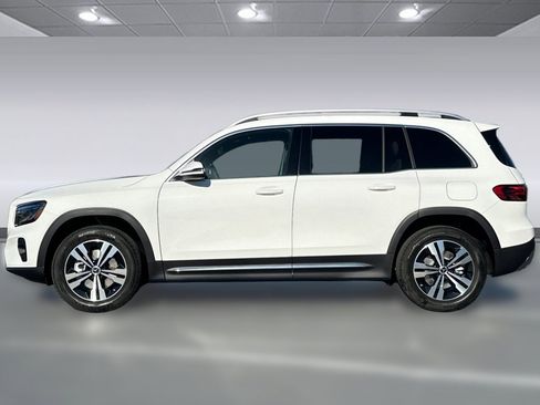 New 2026 Mercedes-Benz GLB 250 image 2