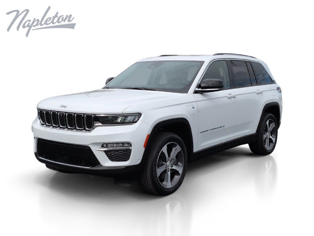 Used 2023 Jeep Grand Cherokee 4WD 4xe w/ Luxury Tech Group II image 1