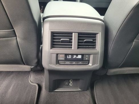 Used 2019 Volkswagen Atlas SE AWD/4WD image 15