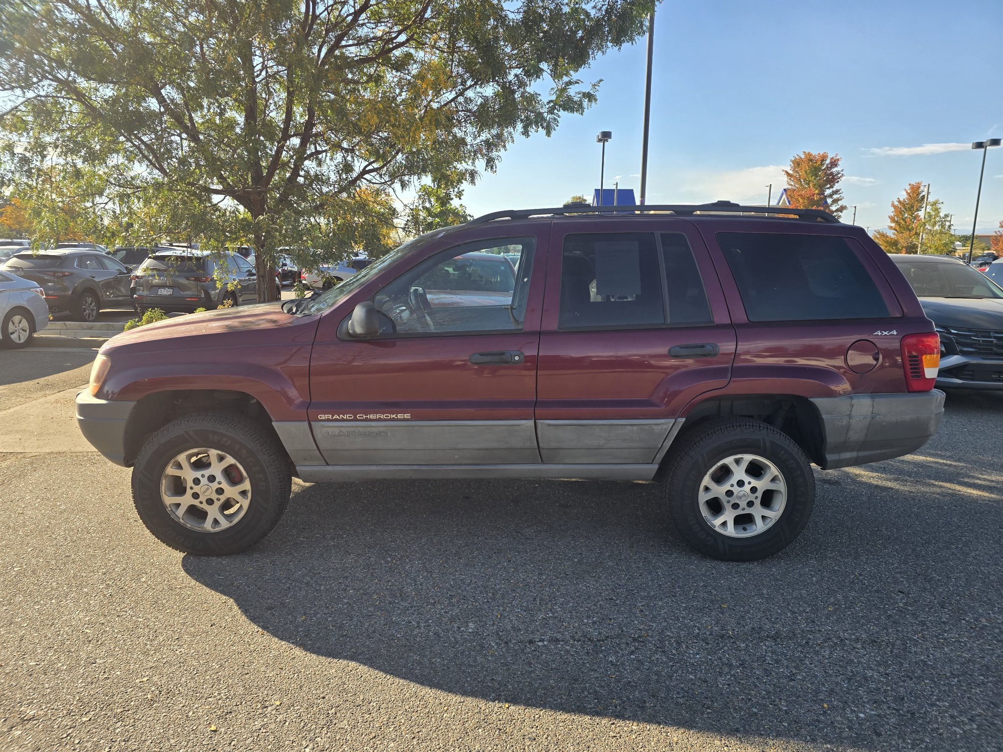 Used 2000 Jeep Grand Cherokee Laredo AWD/4WD image 13