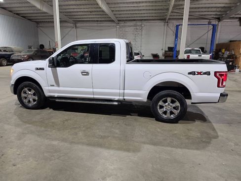 Used 2015 Ford F150 XLT w/ Equipment Group 302A Luxury AWD/4WD image 6