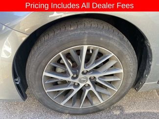 Used 2016 Lexus ES 350 w/ Luxury Package w/Wood Trim FWD video 2