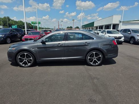 Used 2015 Ford Taurus SEL w/ Equipment Group 201A AWD/4WD image 6