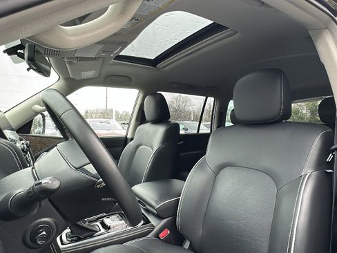 Certified 2023 INFINITI QX80 Premium Select w/ All-Season Package image 14