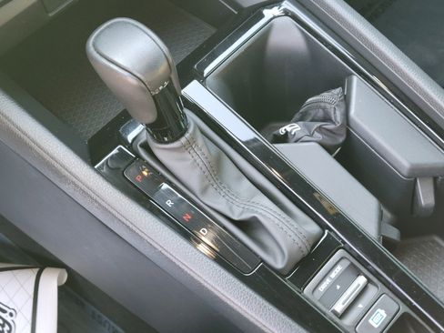 Certified 2023 Honda Accord Sport image 28