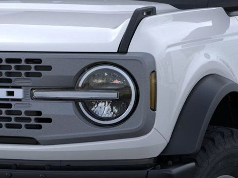 New 2025 Ford Bronco Badlands image 20