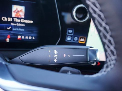 Used 2025 Chevrolet Traverse Z71 w/ LPO, Floor Liner Package image 28