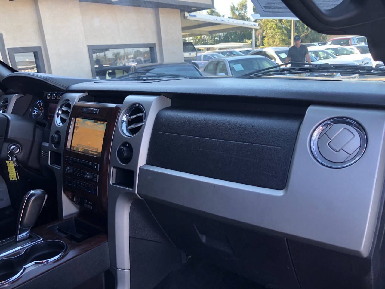 Used 2012 Ford F150 Lariat w/ Lariat Chrome Pkg AWD/4WD image 9