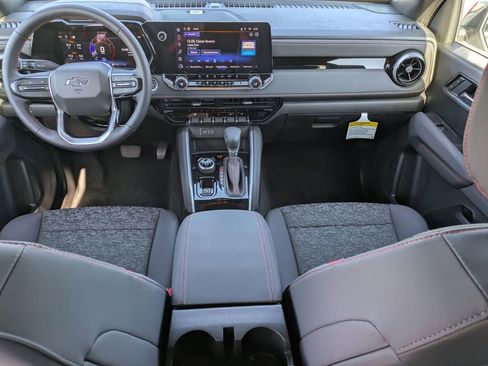 New 2025 Chevrolet Colorado Z71 w/ Midnight Edition image 30