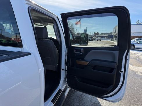 Used 2019 Chevrolet Silverado 2500 LTZ w/ Duramax Plus Package image 26