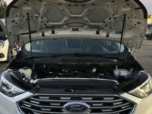 Used 2019 Ford Edge SEL w/ Equipment Group 201A AWD/4WD image 29