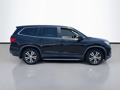 Used 2017 Honda Pilot EX-L image 4