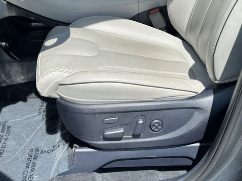 Used 2022 Hyundai Palisade Calligraphy image 15