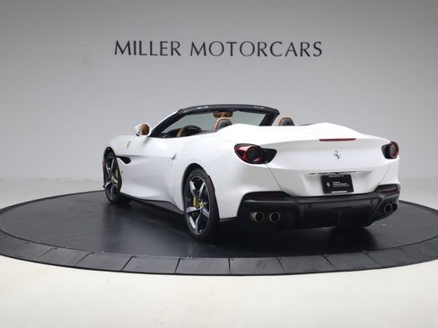 Certified 2023 Ferrari Portofino M RWD image 6