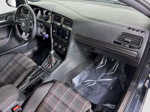 Used 2019 Volkswagen GTI Autobahn image 29