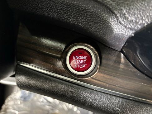 Used 2015 Honda CR-V EX-L image 23