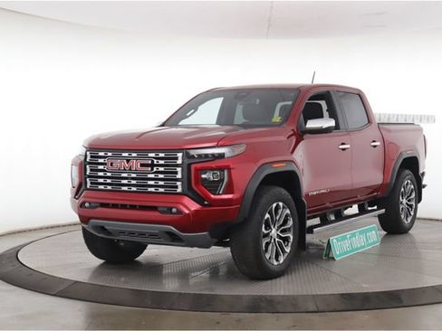 Used 2023 GMC Canyon Denali AWD/4WD image 10