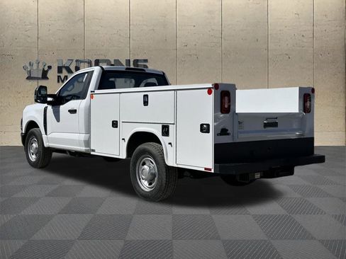 Used 2024 Ford F350 XL image 7