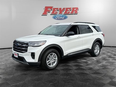 New 2025 Ford Explorer Active w/ Active Comfort Package image 1