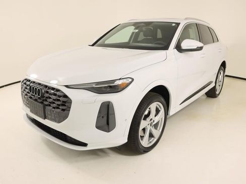New 2026 Audi Q5 Premium Plus AWD/4WD image 1