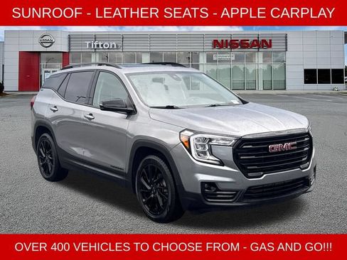 Used 2023 GMC Terrain SLT w/ Infotainment Package II FWD image 1