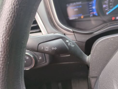 Used 2020 Ford Fusion SE FWD image 27
