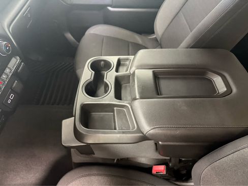 Used 2022 Chevrolet Silverado 1500 Custom w/ Safety Confidence Package AWD/4WD image 21