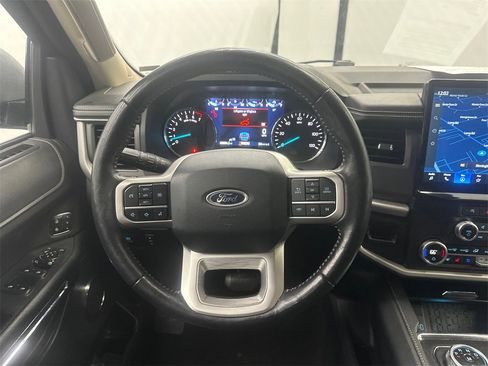 Used 2024 Ford Expedition Max XLT image 26