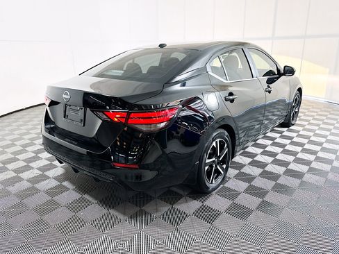 Used 2025 Nissan Sentra SV w/ All-Weather Package FWD image 3