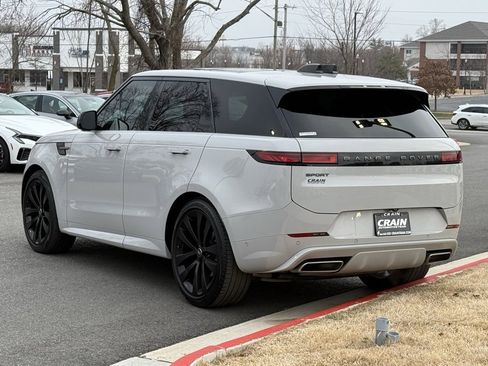 Used 2024 Land Rover Range Rover Sport Dynamic SE image 5