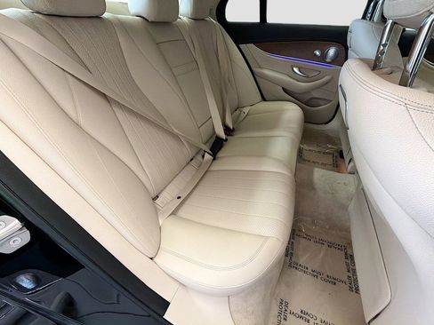 Used 2018 Mercedes-Benz E 300 image 14