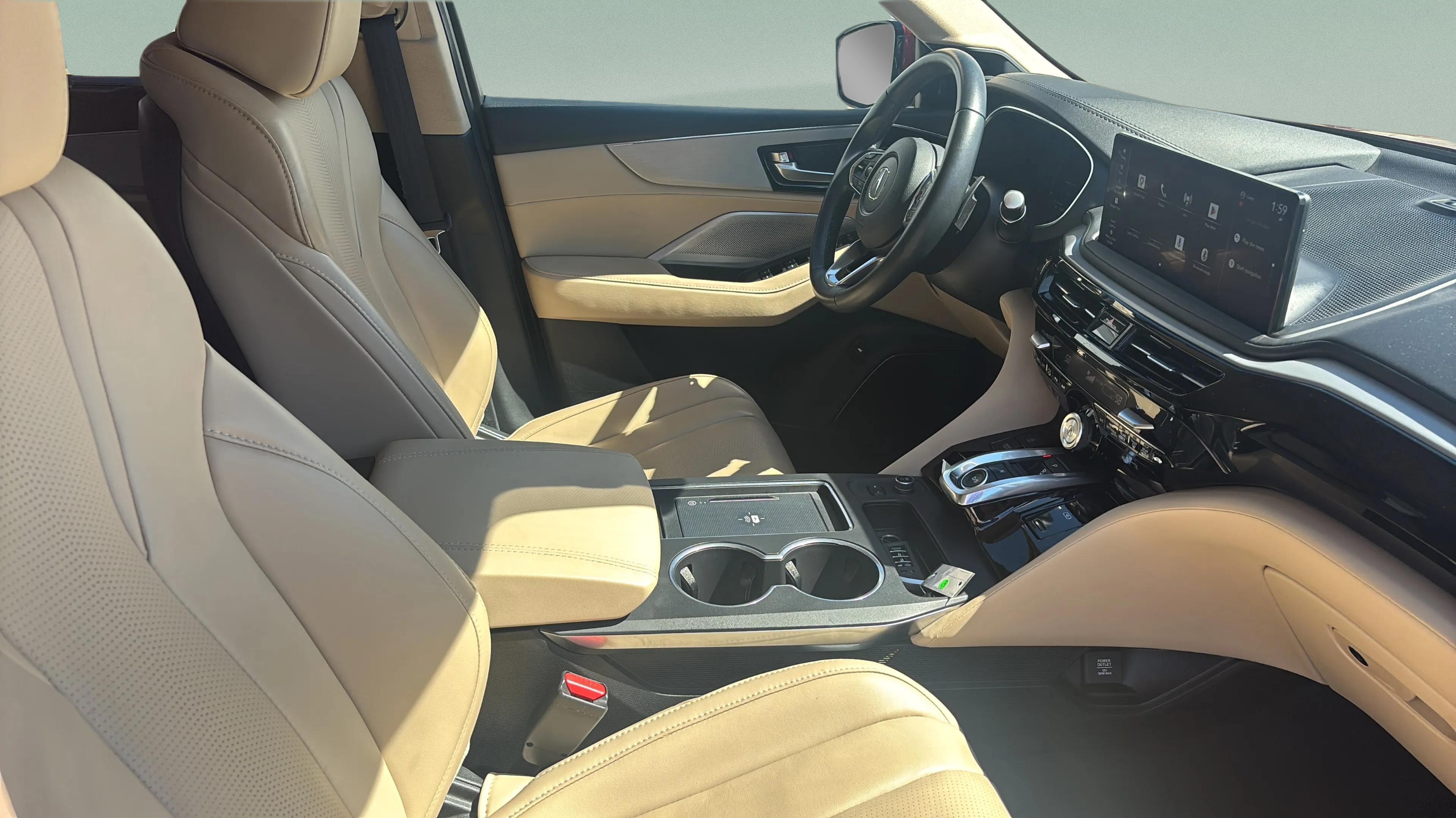 Used 2025 Acura MDX w/ Technology Package FWD image 14