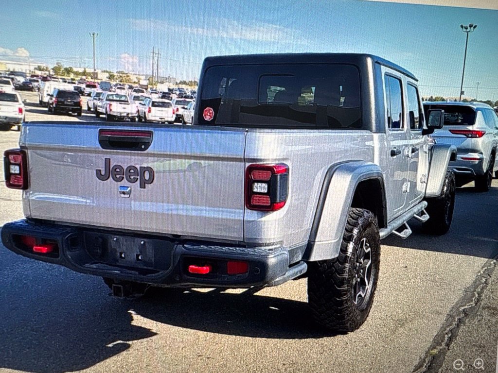 Used 2020 Jeep Gladiator Rubicon AWD/4WD image 3