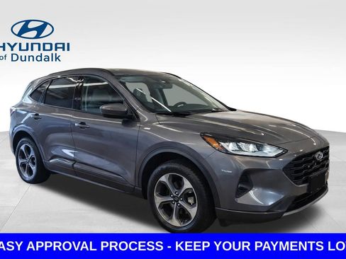 Used 2023 Ford Escape ST-Line Select image 3