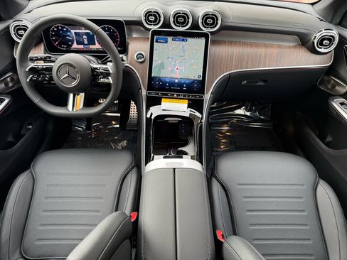 New 2026 Mercedes-Benz GLC 300 GLC 300 image 12