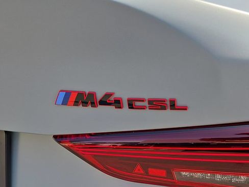 Used 2023 BMW M4 CSL RWD image 33