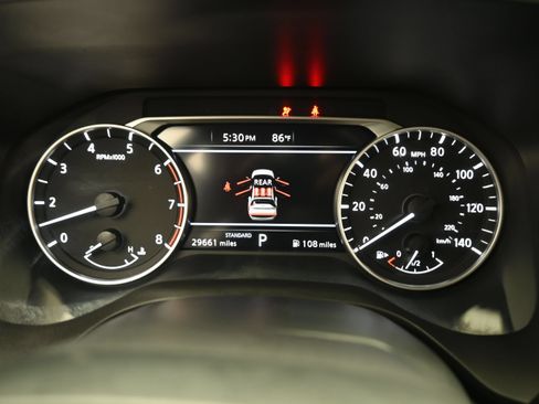Used 2025 Nissan Rogue SV FWD image 21