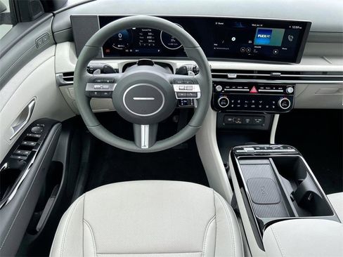 New 2026 Hyundai Tucson Limited image 13