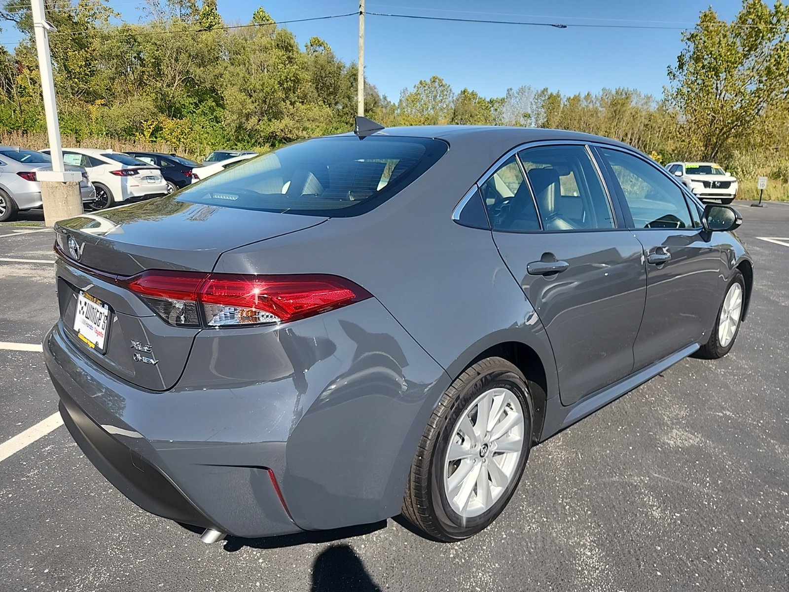 Used 2026 Toyota Corolla XLE FWD image 9
