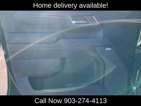 Used 2024 GMC Sierra 2500 AT4 w/ AT4 Preferred Package image 13